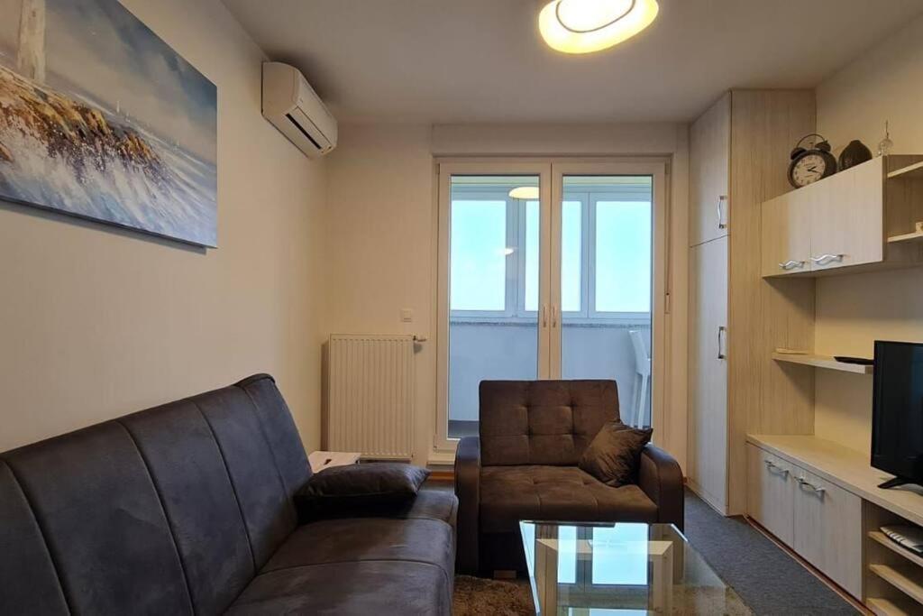 Apartman Mima Загреб Экстерьер фото